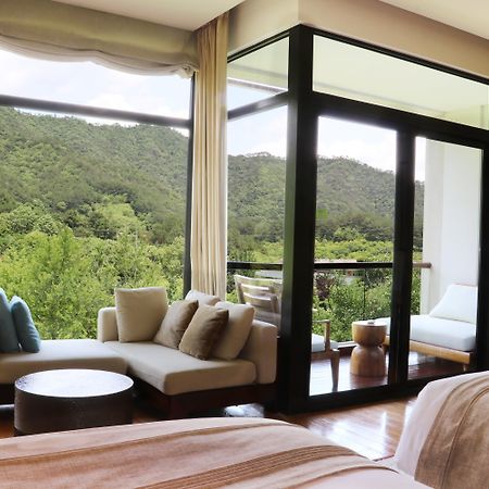 Intercontinental One Thousand Island Lake Resort By Ihg Chun'an Bagian luar foto